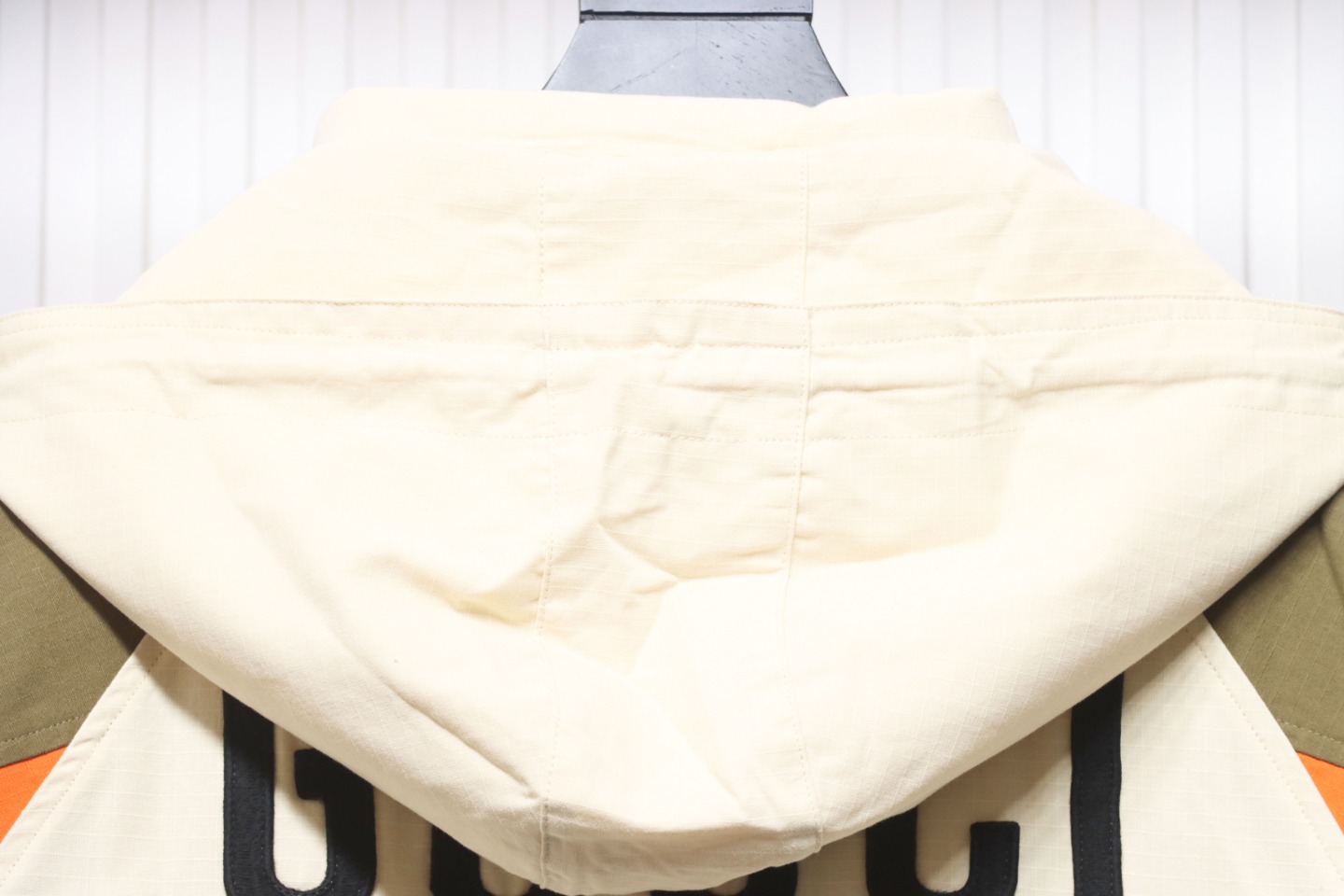 Gucci Pineapple Embroidery Zipper Pocket Hooded Jacket