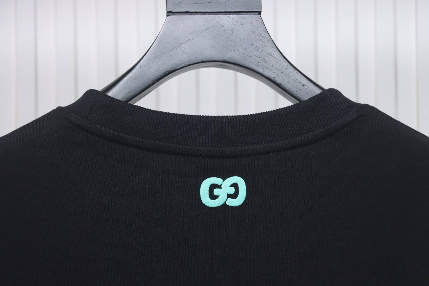 Gucci 24Fw Graffiti Letters Foam Print Round Neck Sweatshirt Black