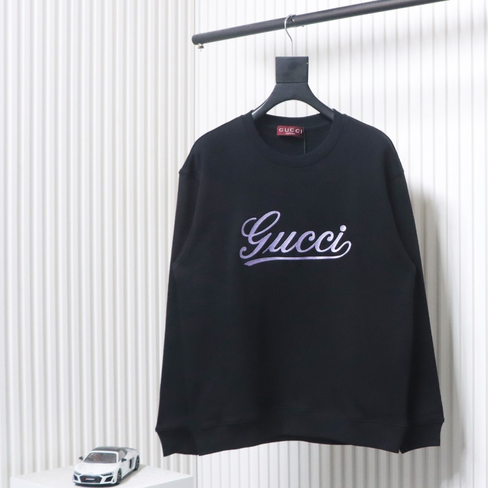 Gucci 24Fw Purple Cursive Letters Embroidery Crewneck Sweatshirt