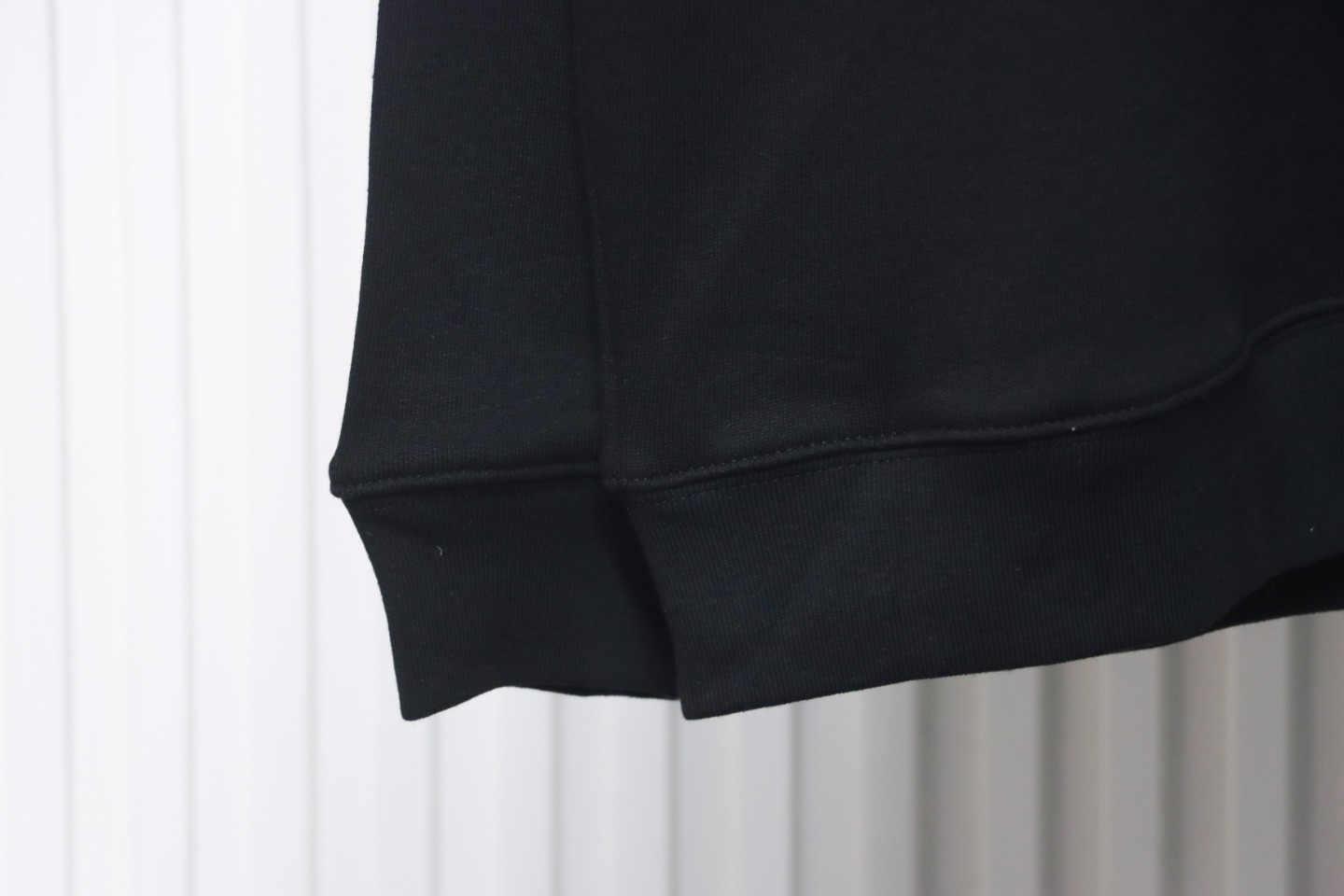 Gucci 24Fw Purple Cursive Letters Embroidery Crewneck Sweatshirt