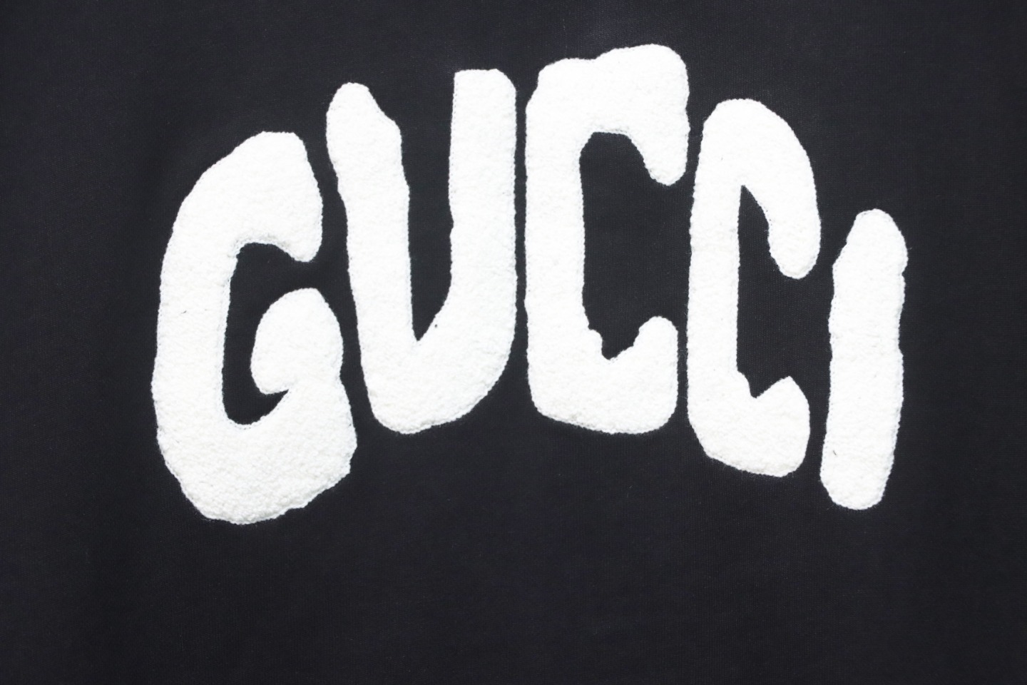 Gucci 24Fw Towel Embroidery Lettering Crew Neck Sweatshirt Black