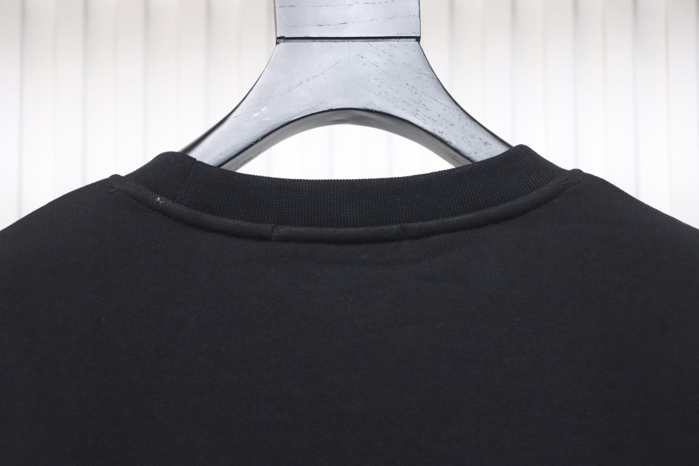 Gucci 24Fw Towel Embroidery Lettering Crew Neck Sweatshirt Black