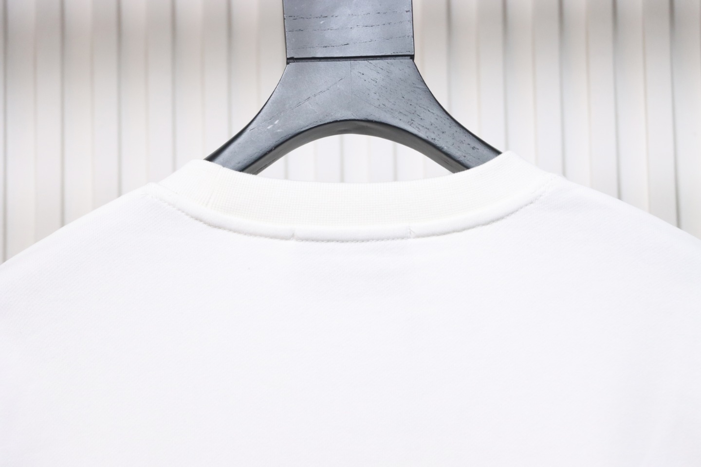 Gucci 24Fw Towel Embroidery Lettering Crew Neck Sweatshirt White