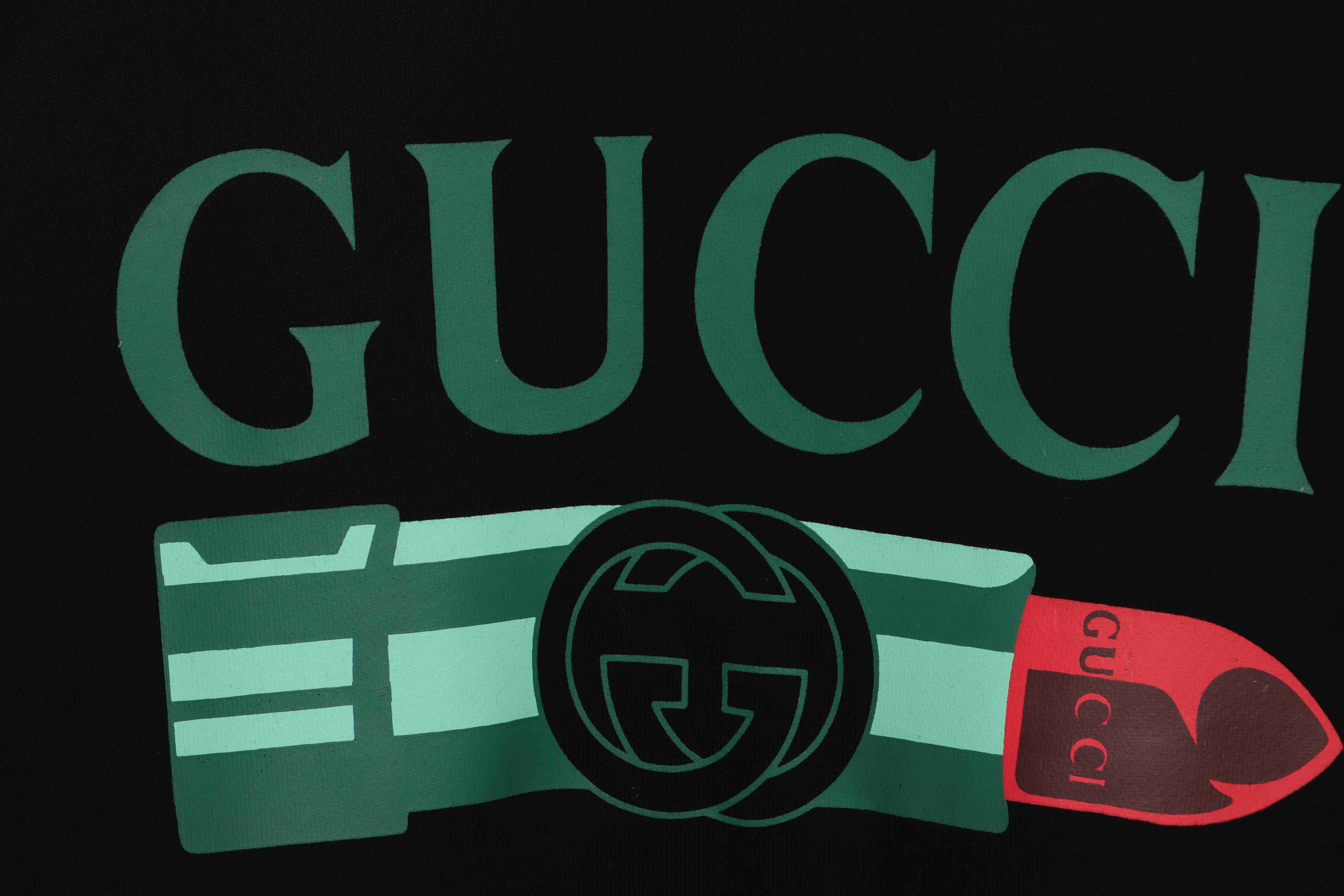 Gucci Lipstick Print Crewneck Sweatshirt Black
