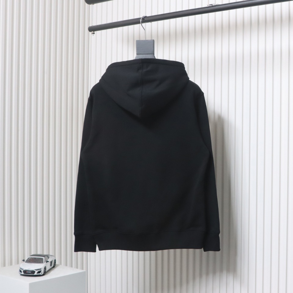 Gucci Mirrored Letter Print Hoodie