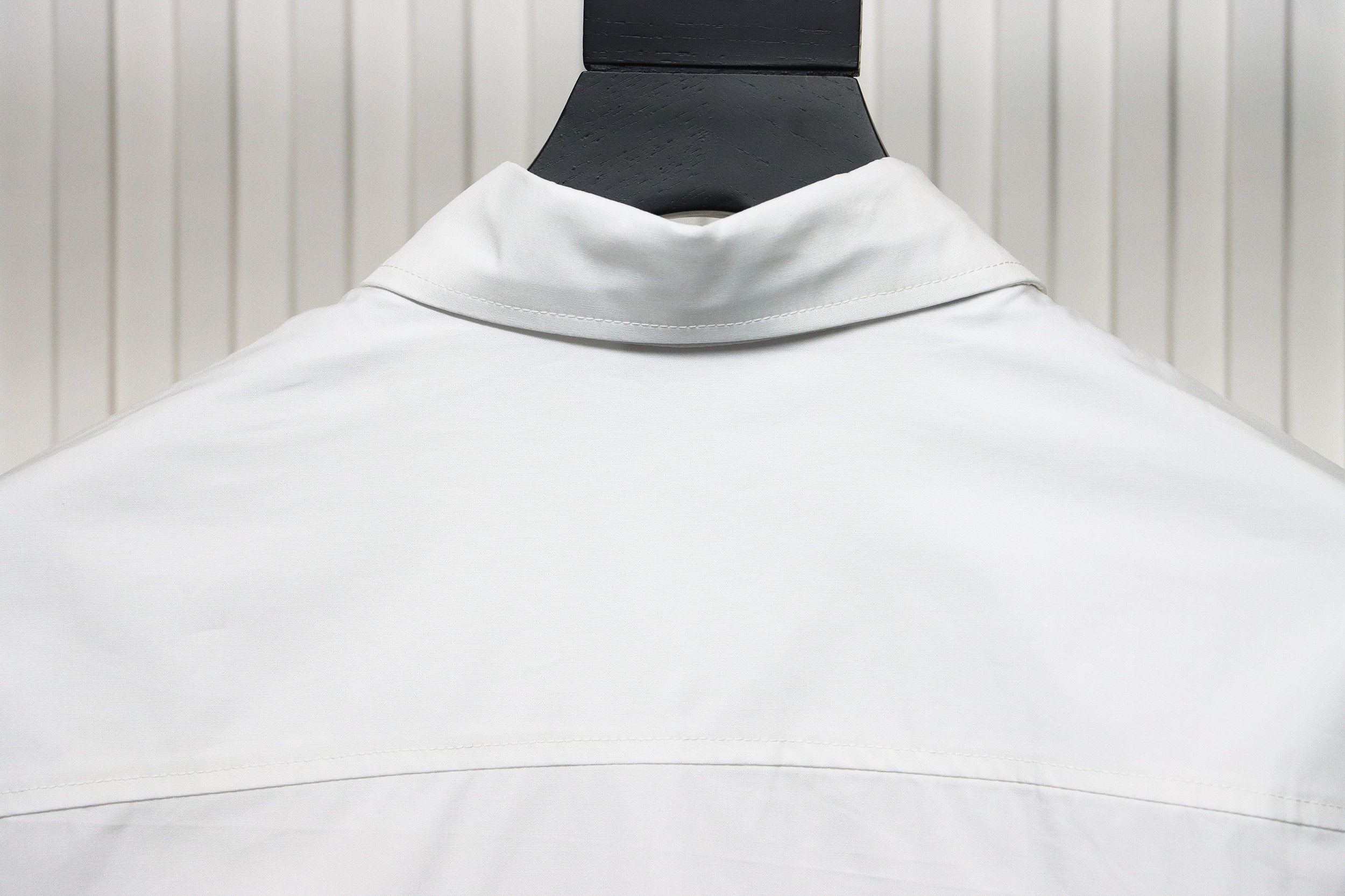 Gucci 24ss Embossed Lettering Long Sleeve Shirt