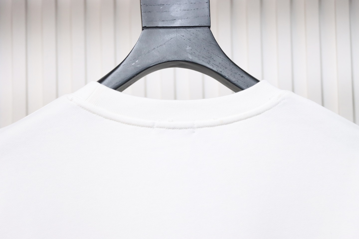 Dior 24Fw Embroidered Pin Lettering Crew Neck Sweatshirt White