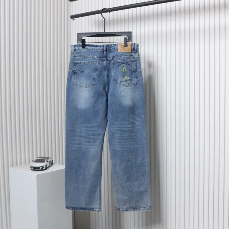 Dior CD Embroidered Letters Plant Flowers Couple Style Washed Jeans
