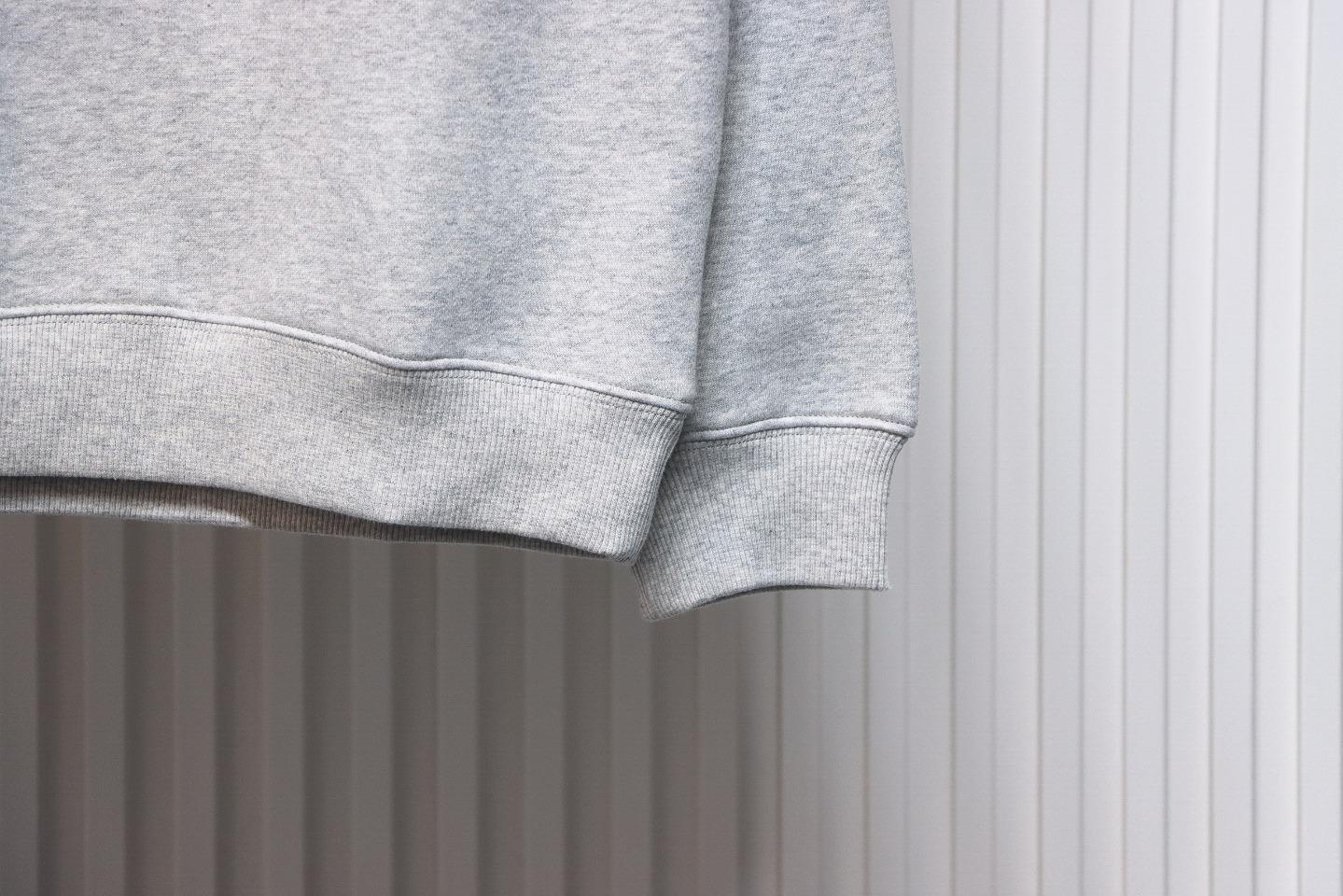 Dior Silver Logo Embroidery Round Neck Plush Sweatshirt Grey