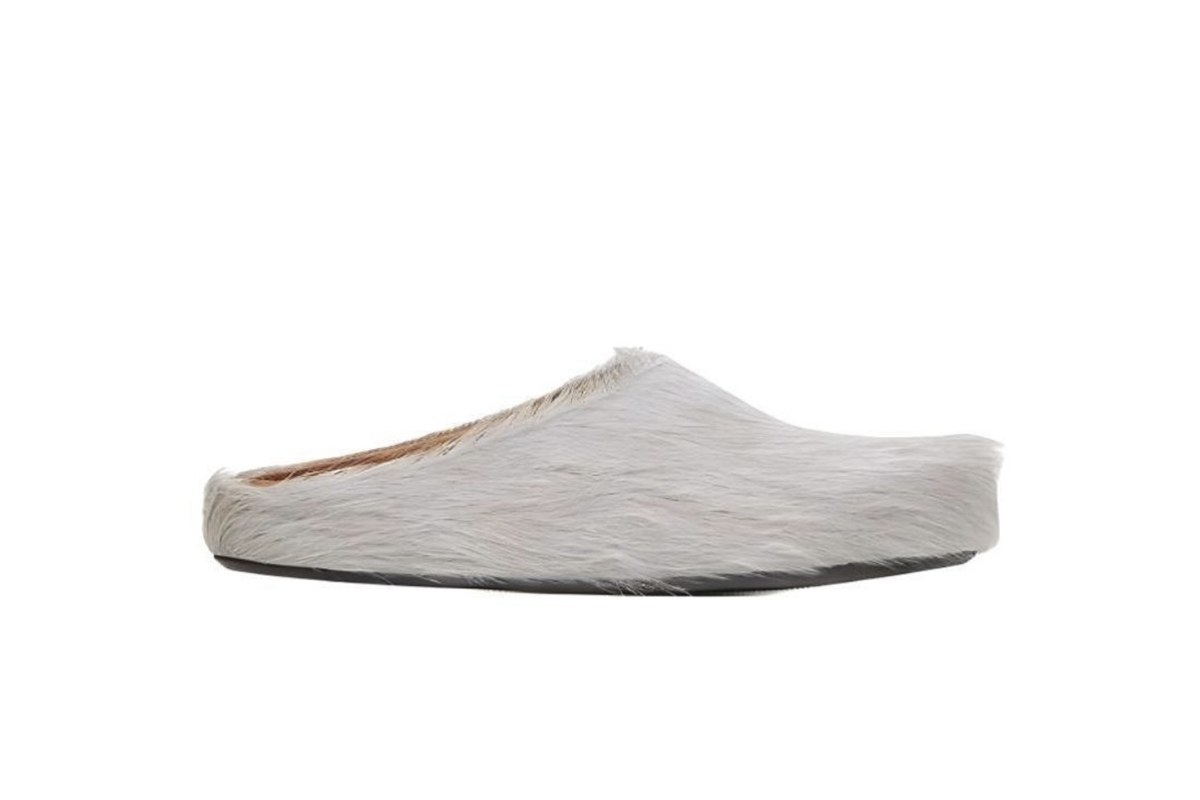 Marni Long-Hair Calfskin Fussbett Sabot Grey SBMR000600P412200N15