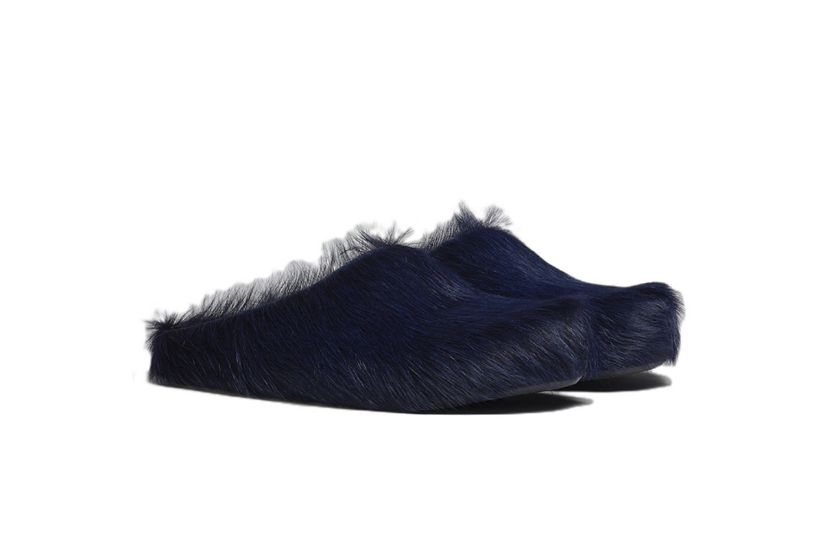Marni Long-Hair Calfskin Fussbett Sabot Navy SBMR000600P412200B84