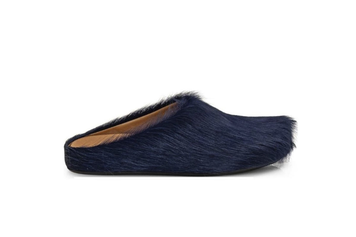 Marni Long-Hair Calfskin Fussbett Sabot Navy SBMR000600P412200B84
