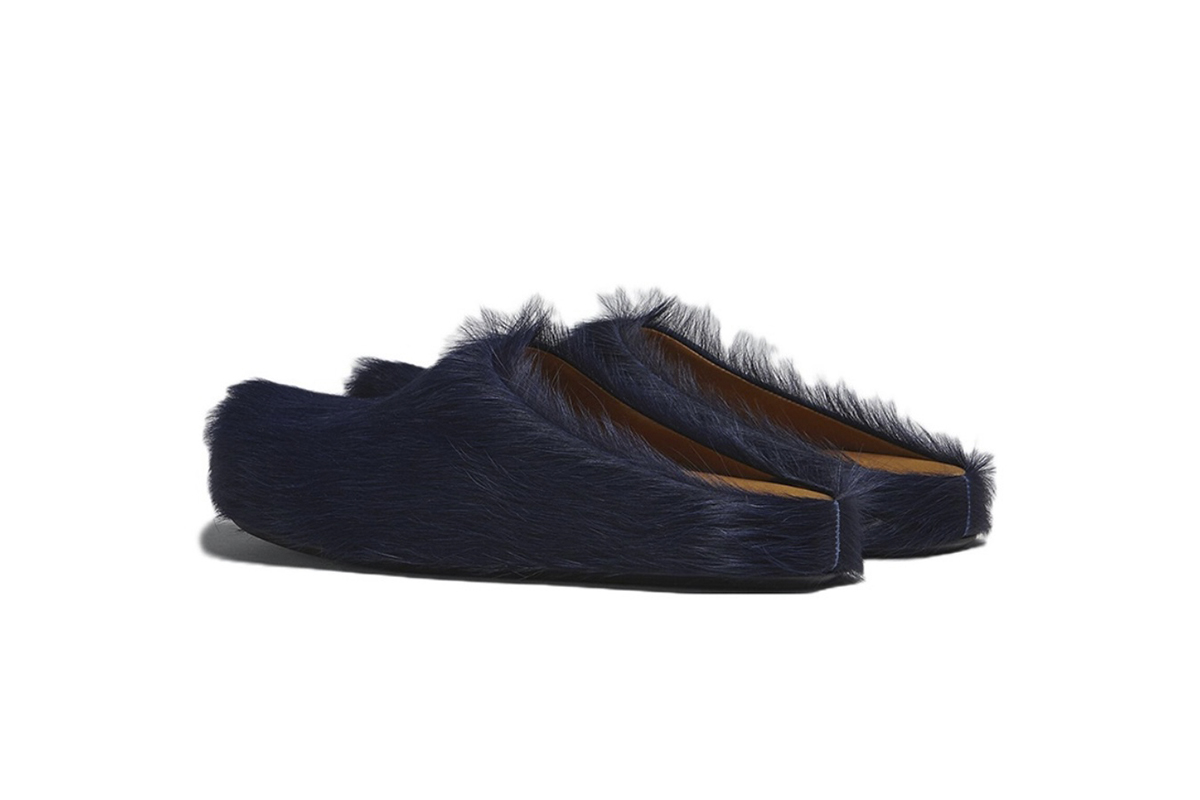 Marni Long-Hair Calfskin Fussbett Sabot Navy SBMR000600P412200B84