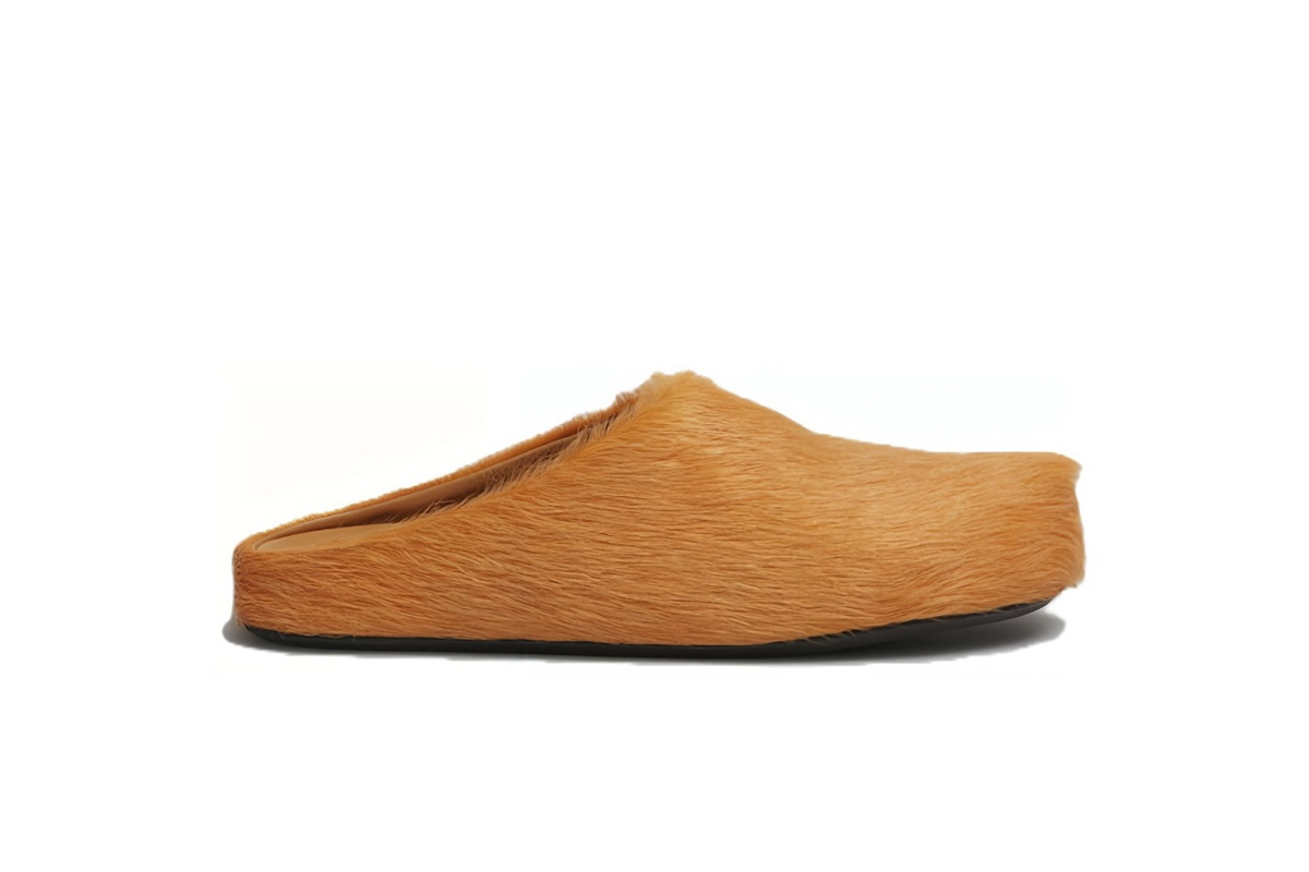 Marni Long-Hair Calfskin Fussbett Sabot Orange SBMR000600P412200R09