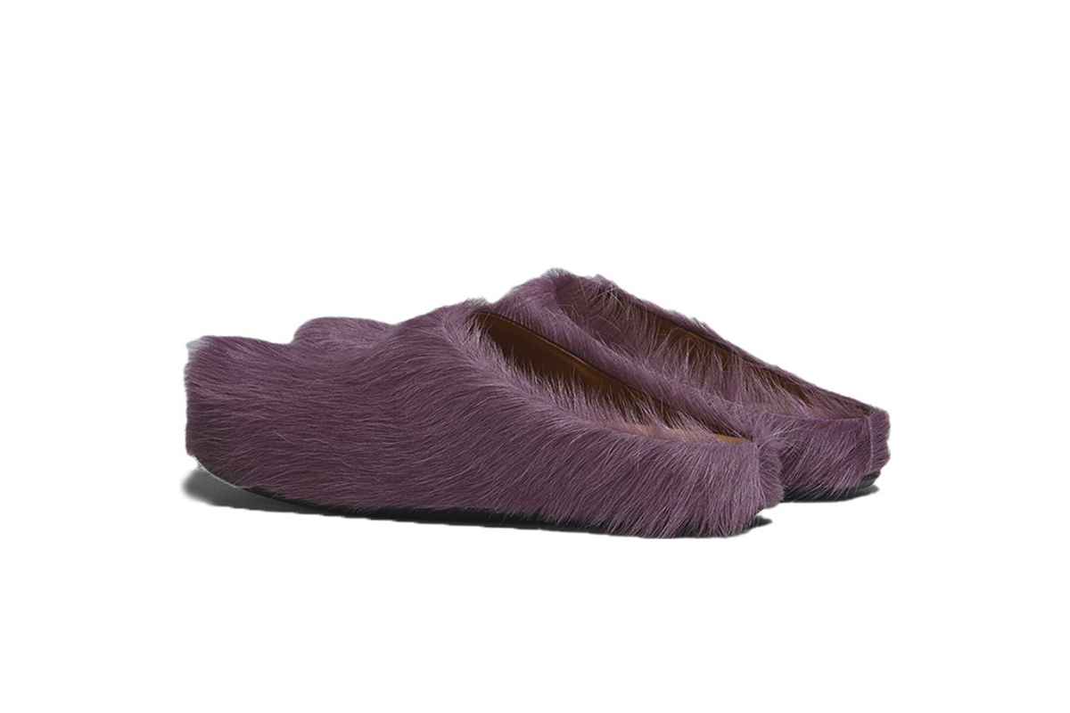 Marni Long-Hair Calfskin Fussbett Sabot Purple SBMS004601P412200C68