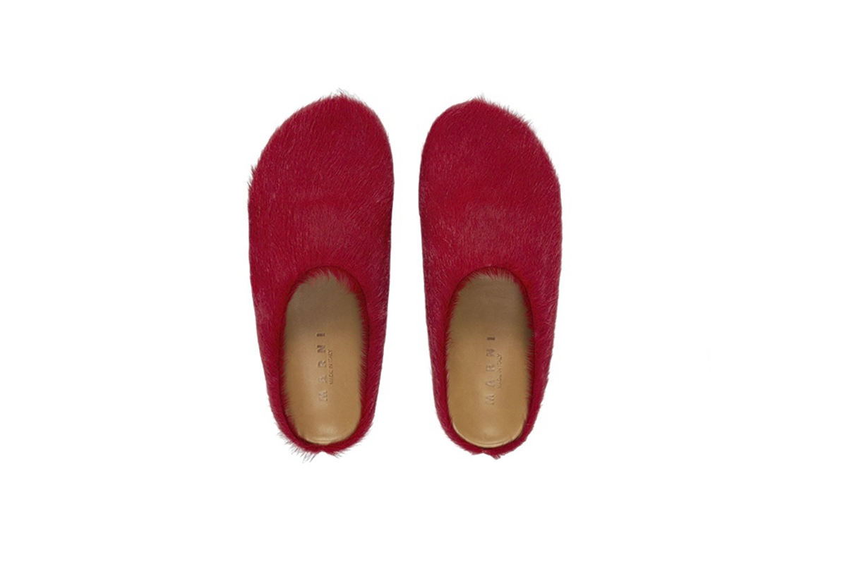 Marni Long-Hair Calfskin Fussbett Sabot Red SBMS004601P412200R66