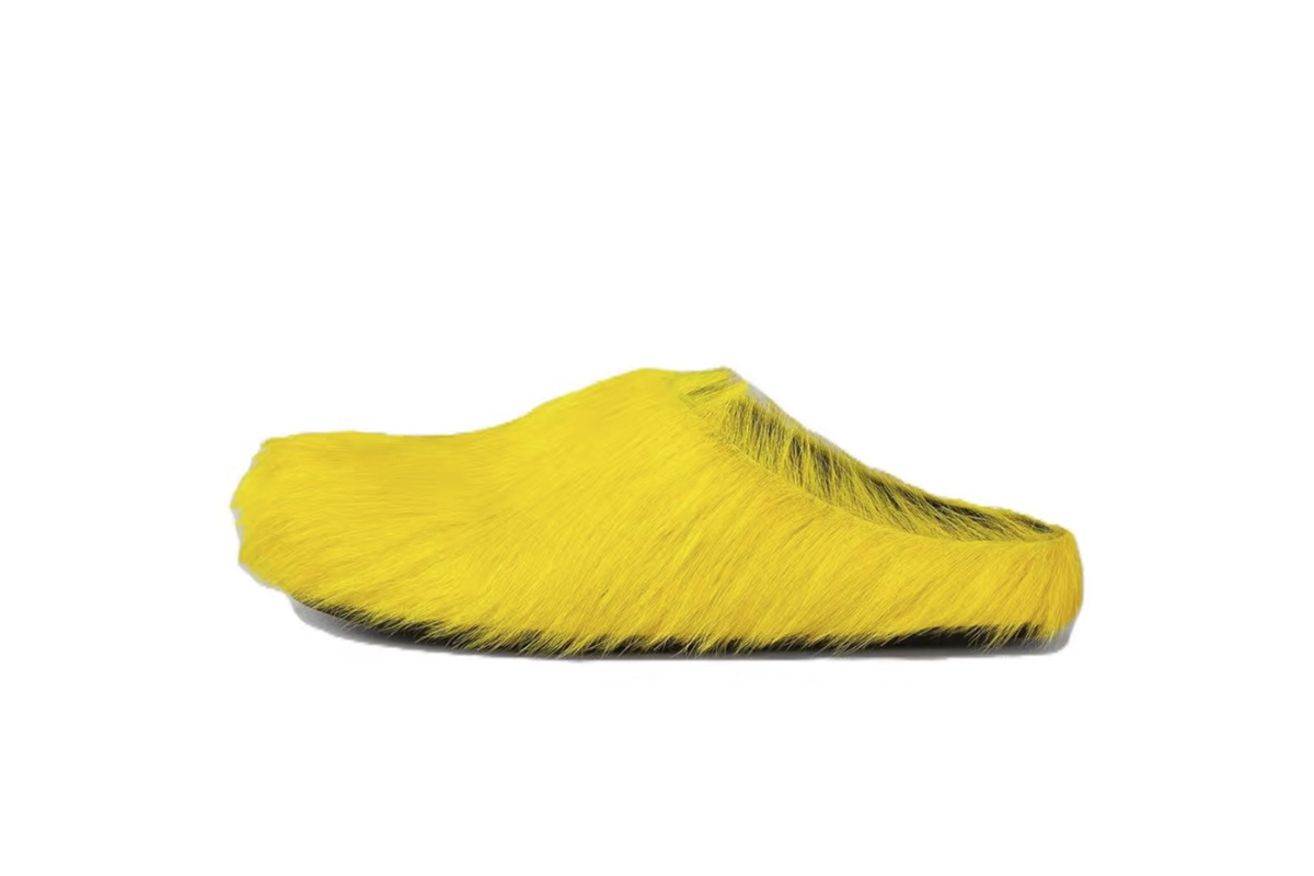 Marni Long-Hair Calfskin Fussbett Sabot Yellow SBMR000600P4122Z0565