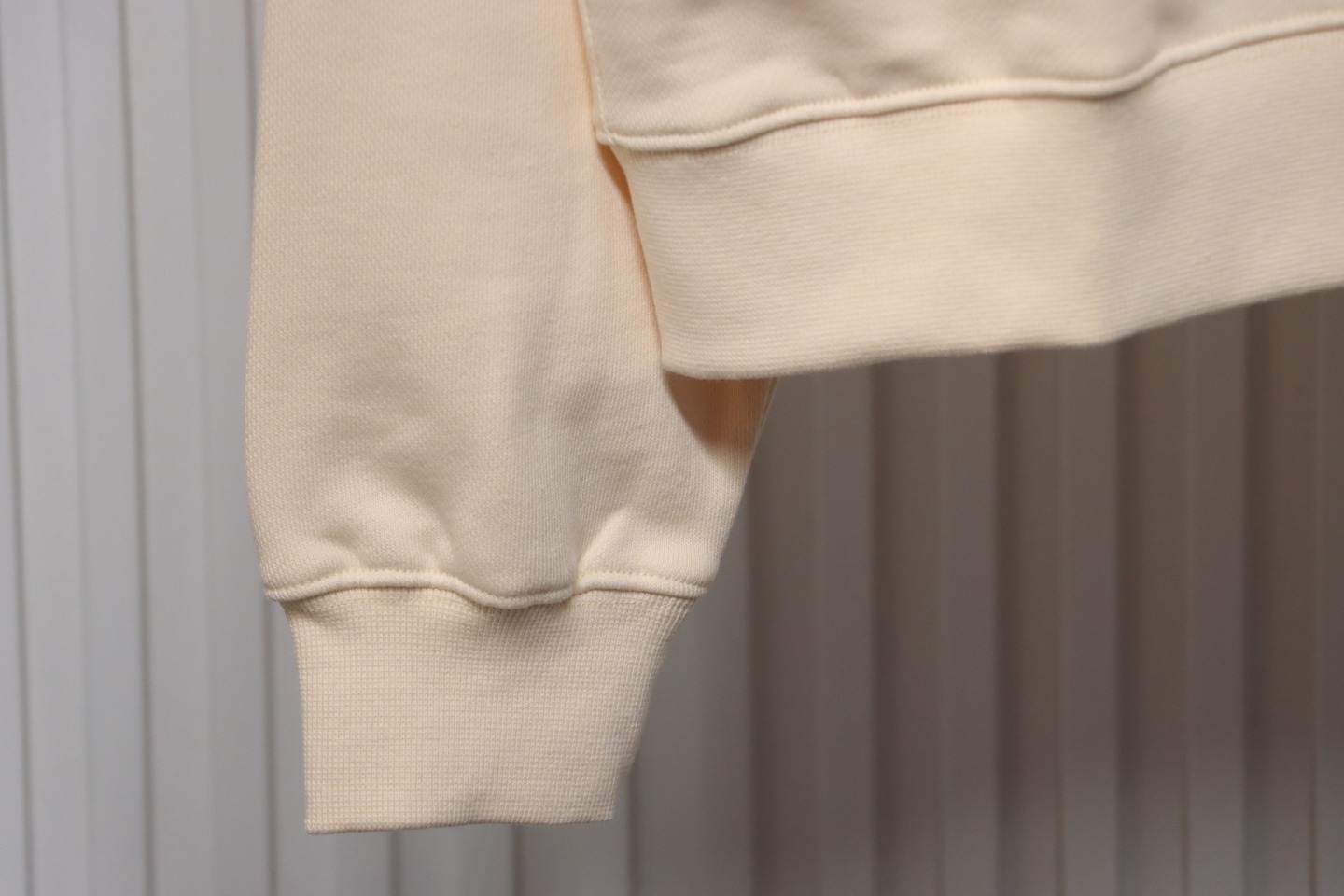 Louis Vuitton 22Fw Fake Pocket Letter Printed Round Neck Sweatshirt Beige