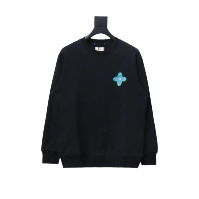 Louis Vuitton 24Fw Four-Leaf Clover Embroidery Crewneck Sweatshirt Black 01