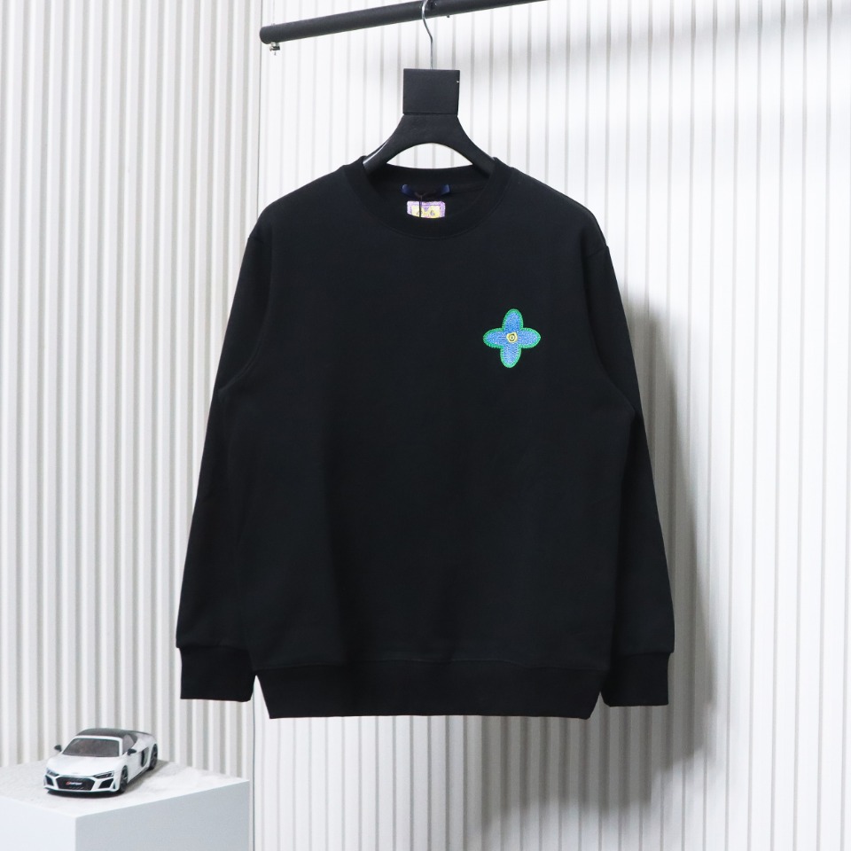 Louis Vuitton 24Fw Four-Leaf Clover Embroidery Crewneck Sweatshirt Black