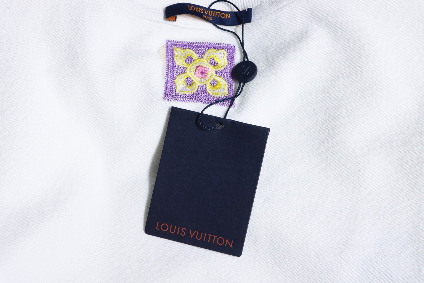Louis Vuitton 24Fw Four-Leaf Clover Embroidery Crewneck Sweatshirt White