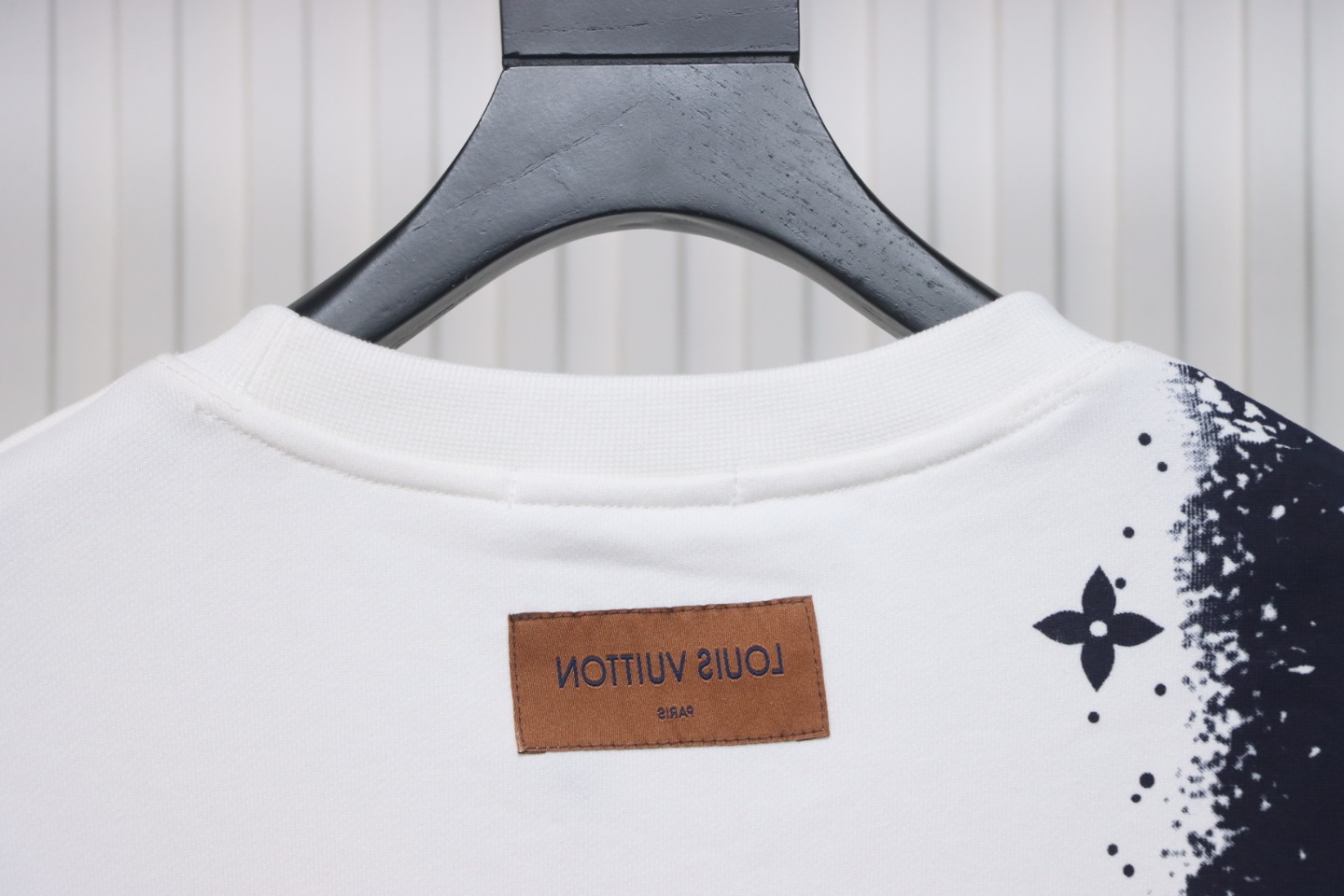 Louis Vuitton 24Fw Ink Splashing Old Flower Print Round Neck Sweatshirt White
