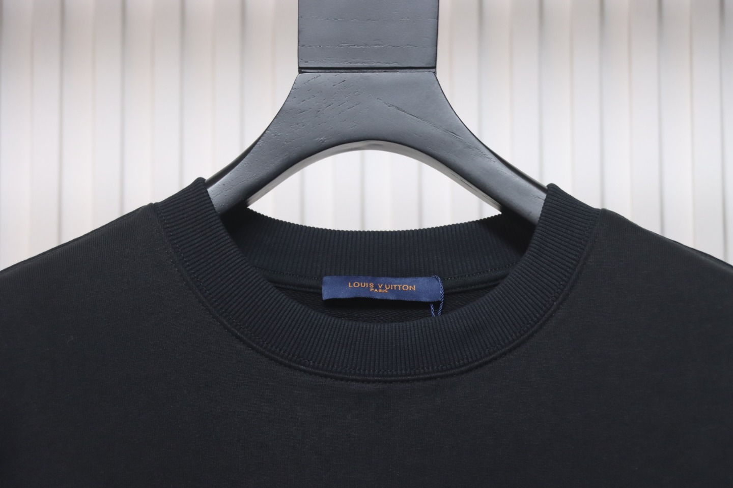 Louis Vuitton 24Fw Leather Label Letter Embroidery Round Neck Sweatshirt Black