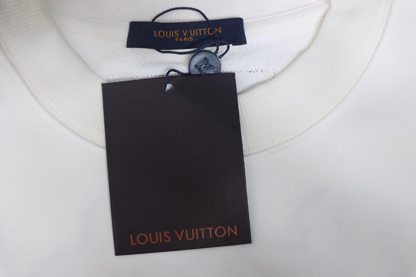 Louis Vuitton 24Fw Leather Label Letter Embroidery Round Neck Sweatshirt White
