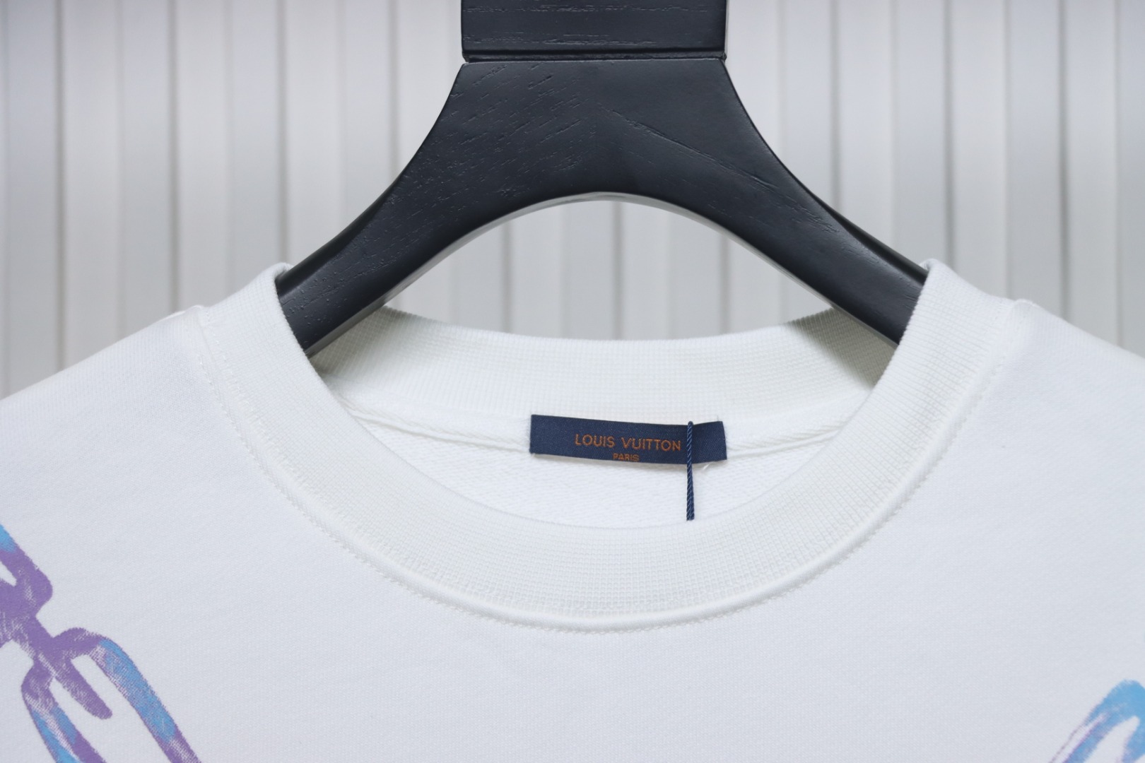 Louis Vuitton Gradient Necklace Pendant Print Round Neck Sweatshirt White