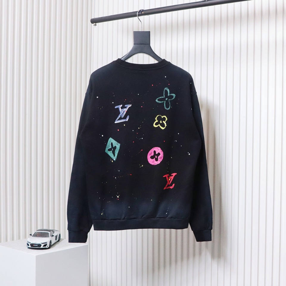 Louis Vuitton Graffiti Lettering Crewneck Sweatshirt Black