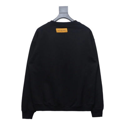 Louis Vuitton Neck Letter Towel Embroidered Round Neck Sweatshirt Black 02