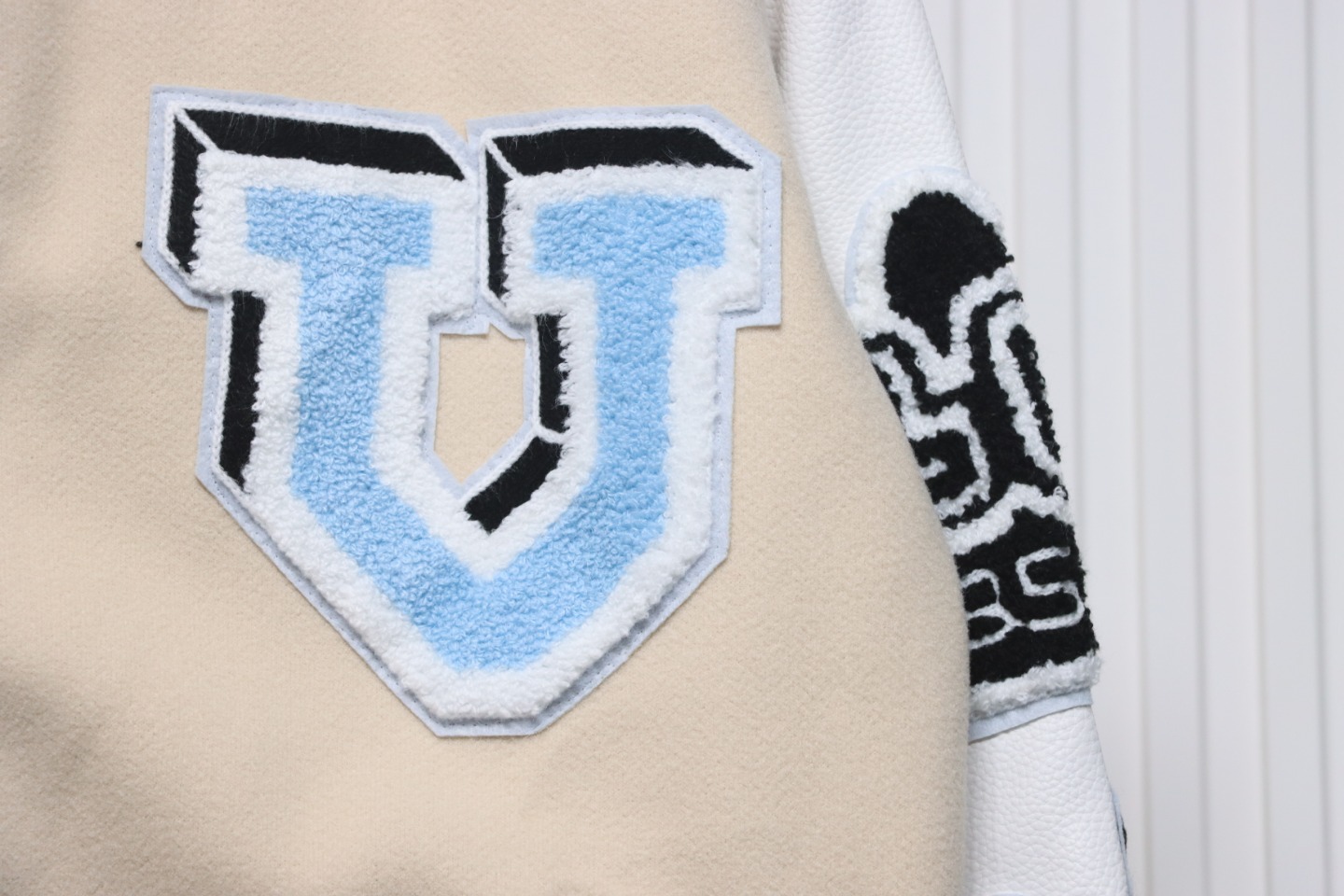 Louis Vuitton 22Fw Towel Embroidered Letter Badge Baseball Jacket