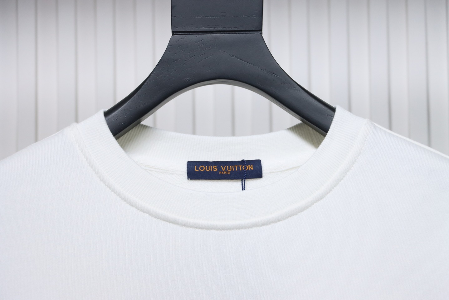 Louis Vuitton 24SS Colorful Letter Printed Crew Neck Sweatshirt White