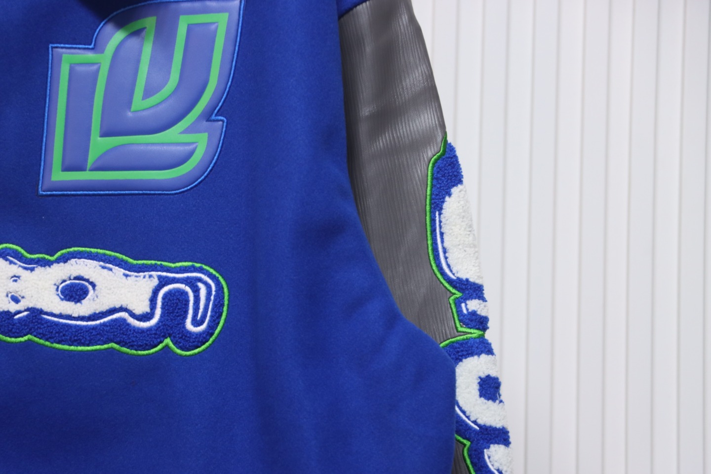 Louis Vuitton Universal Towel Embroidery Baseball Jacket