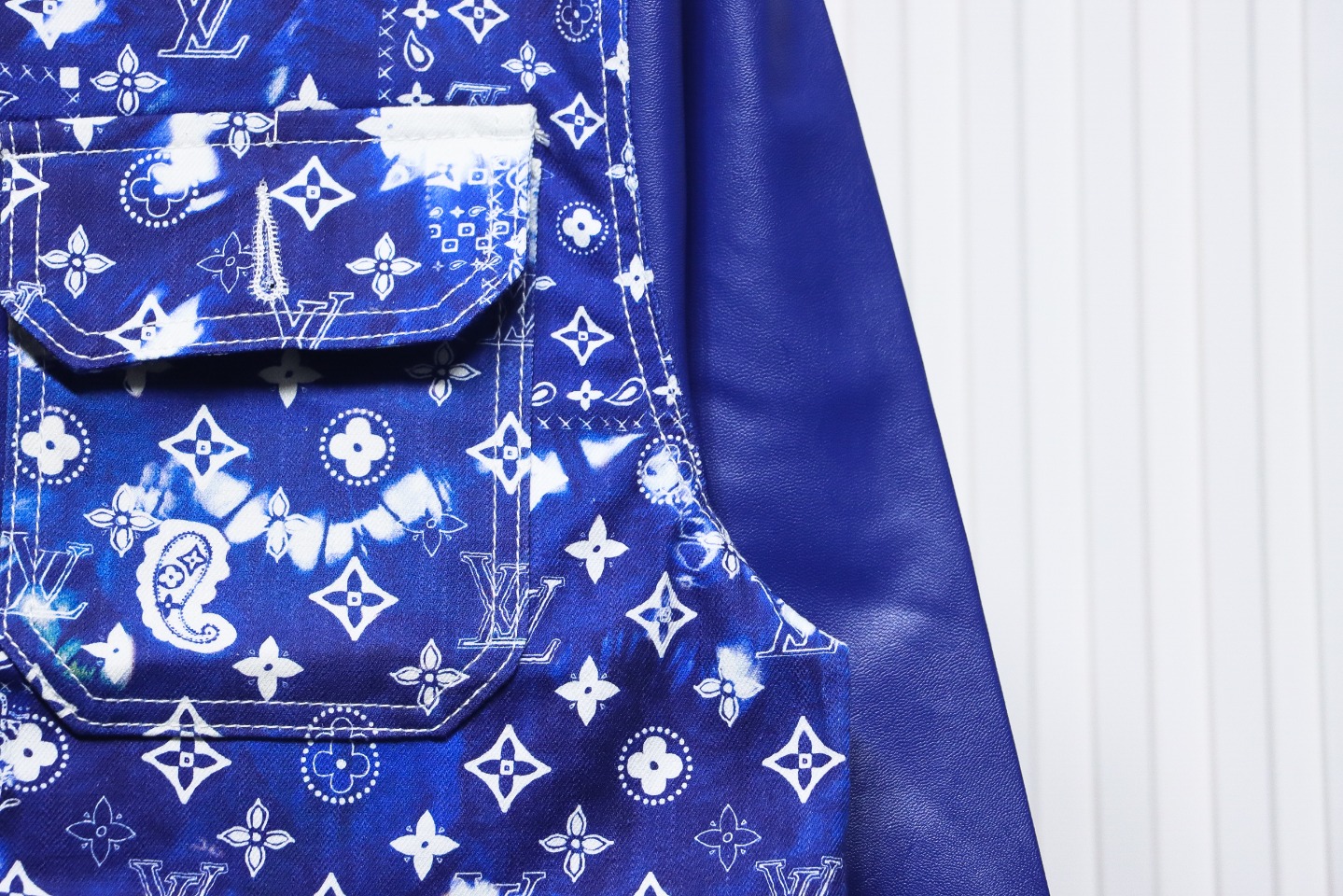 Louis Vuitton 22ss New Scarf Print Mixed Leather And Denim Jacket