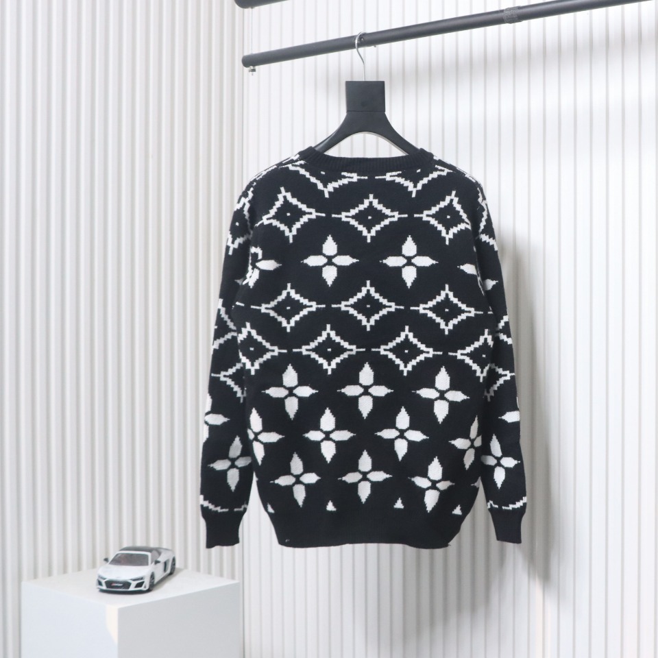 Louis Vuitton Monogram PrintDouble-Line Jacquard Sweater