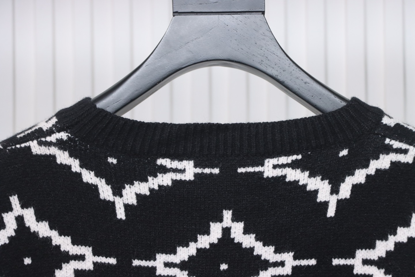 Louis Vuitton Monogram PrintDouble-Line Jacquard Sweater