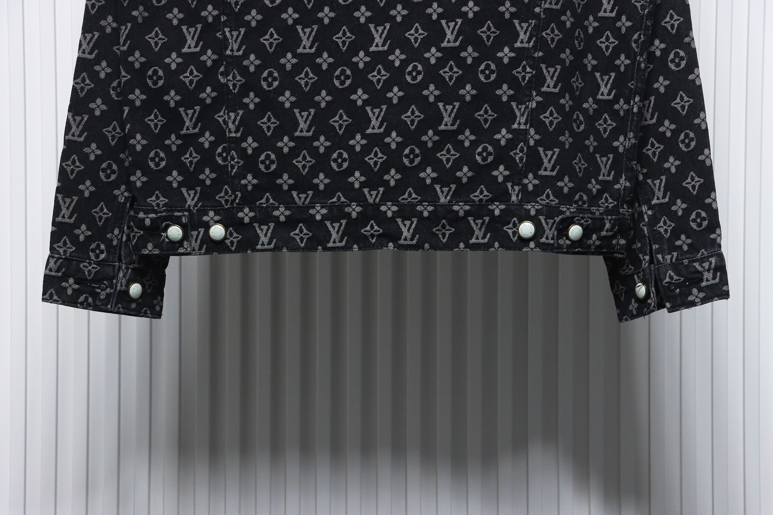 Louis Vuitton Simple All-Over Jacquard Logo Denim Jacket
