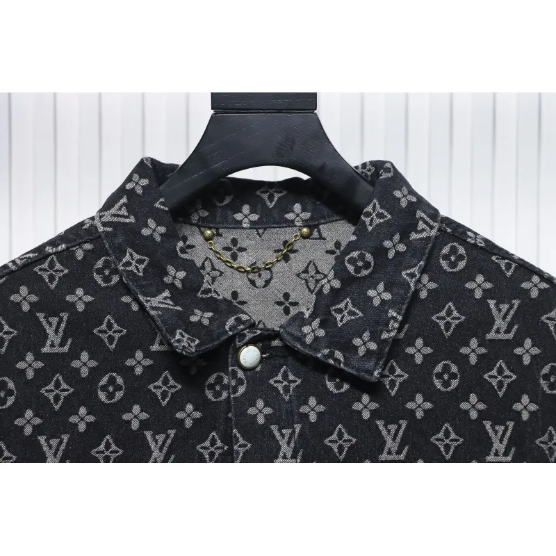 Louis Vuitton Simple All-Over Jacquard Logo Denim Jacket