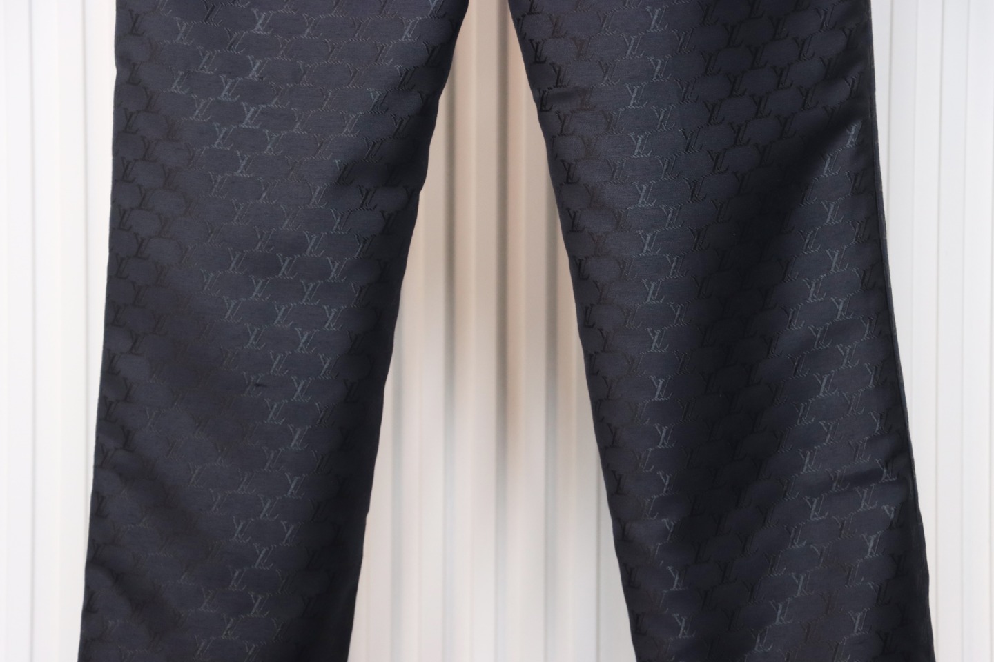 Louis Vuitton 24FW All Over Printed Dark Pattern Trousers