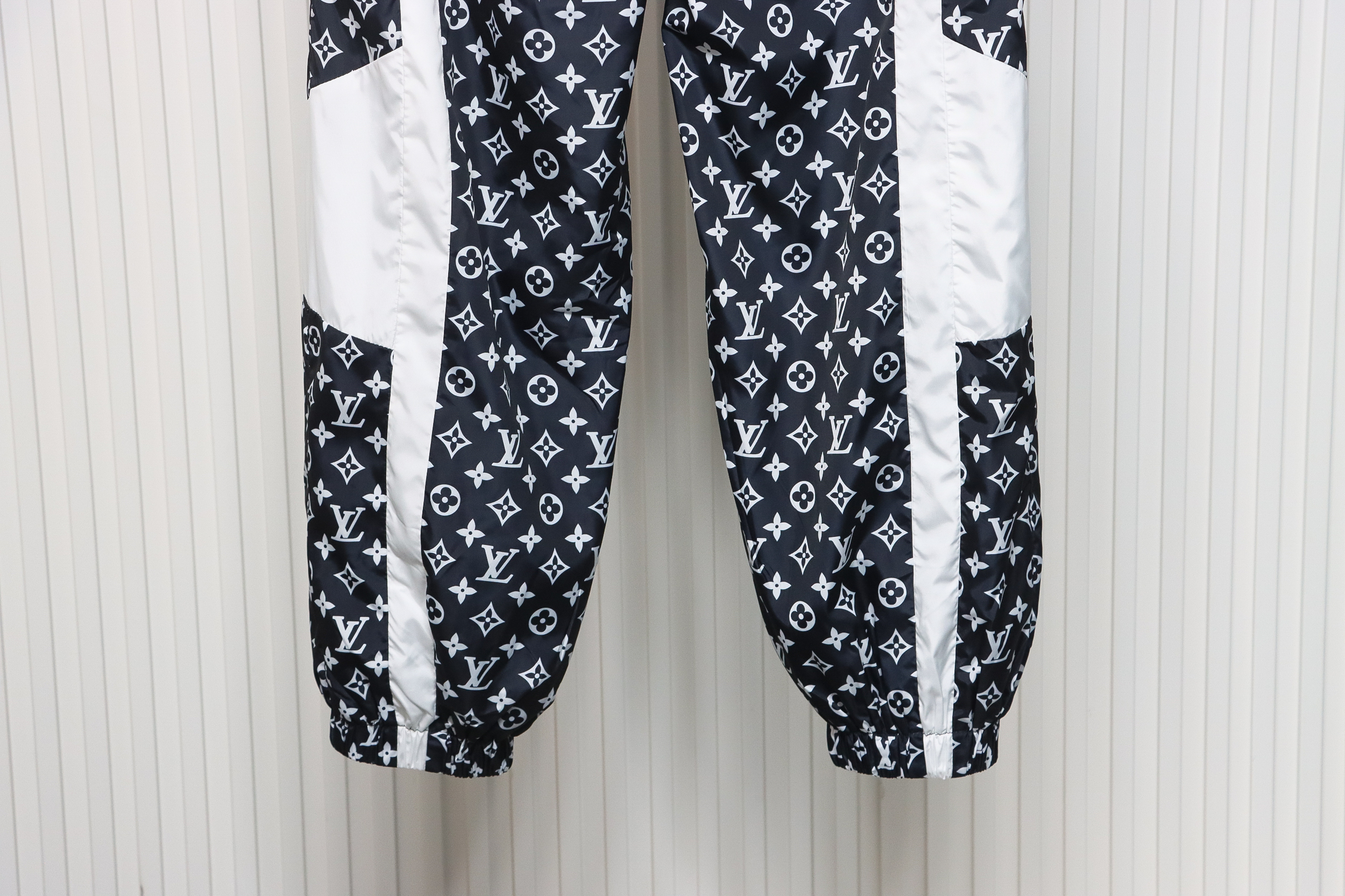 Louis Vuitton 24Fw Colorblock Monogram Sports Pants