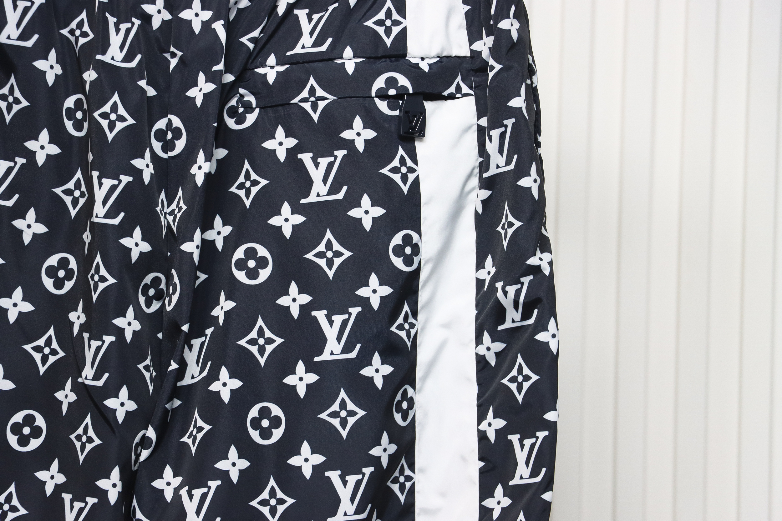 Louis Vuitton 24Fw Colorblock Monogram Sports Pants