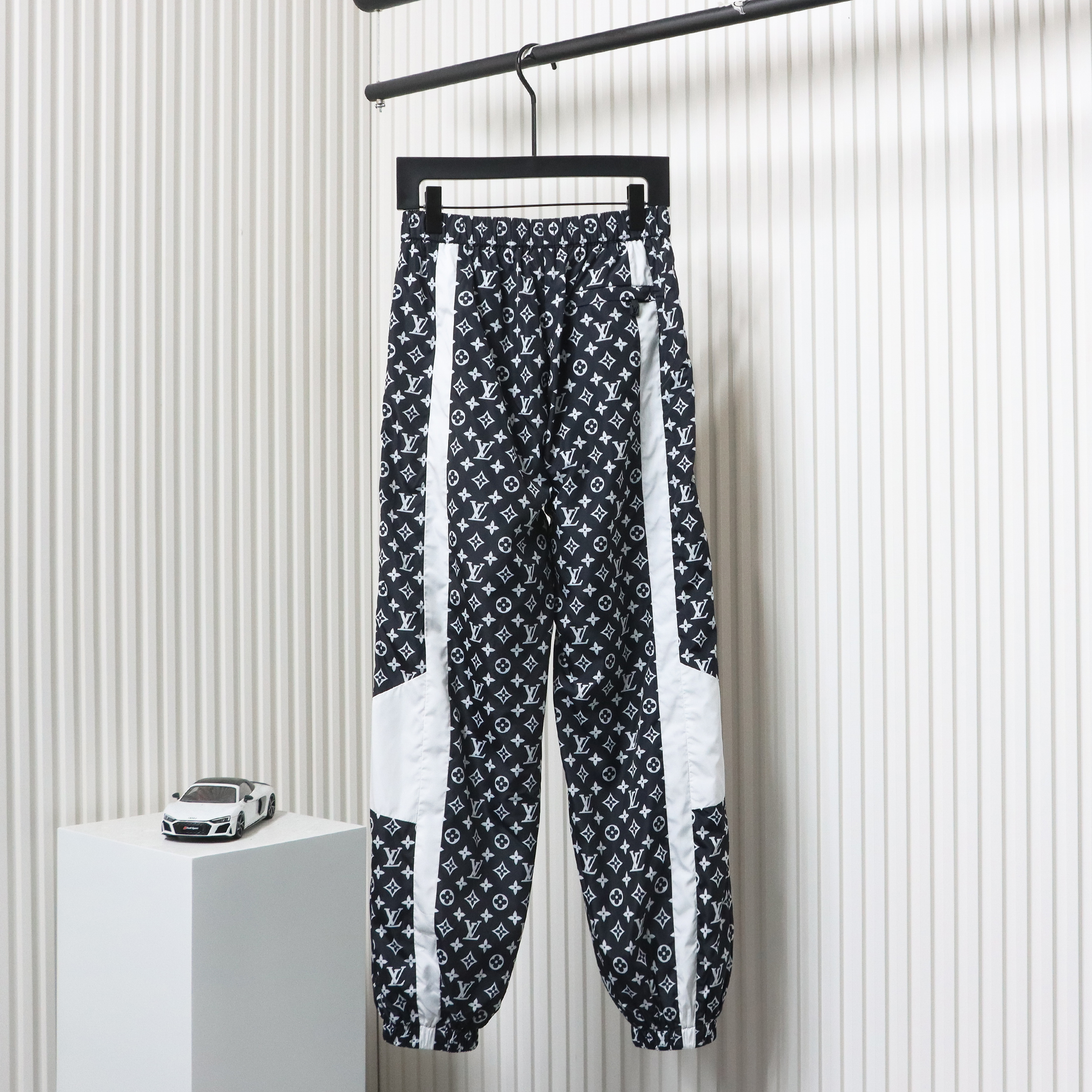 Louis Vuitton 24Fw Colorblock Monogram Sports Pants