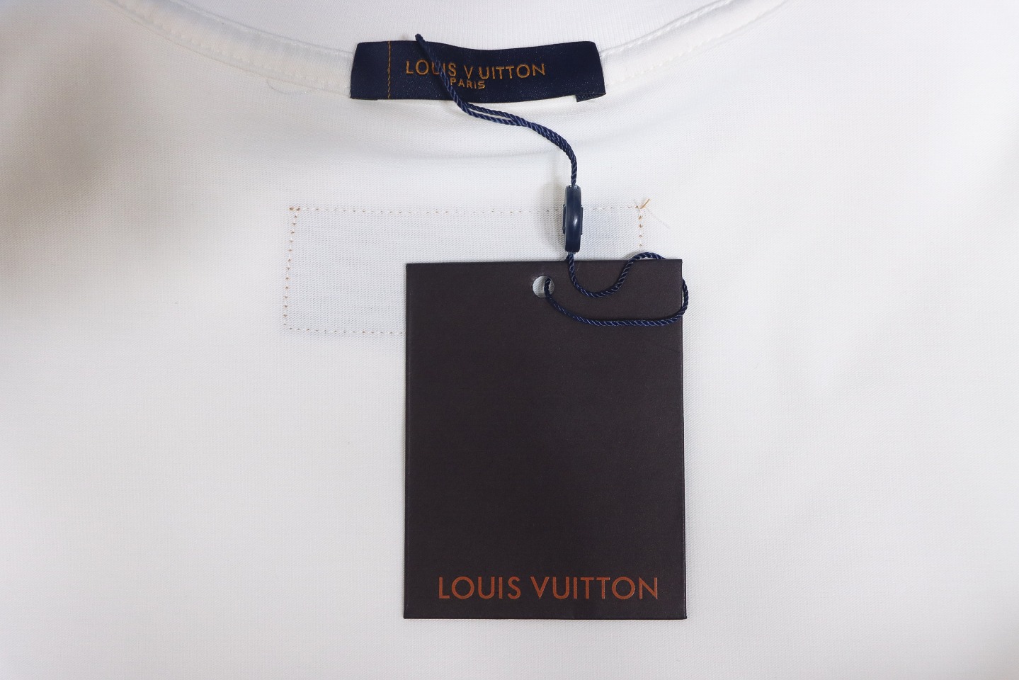 Louis Vuitton 24Fw Small Blue Flower Logo Embroidered Letters Long Sleeve T-shirt White