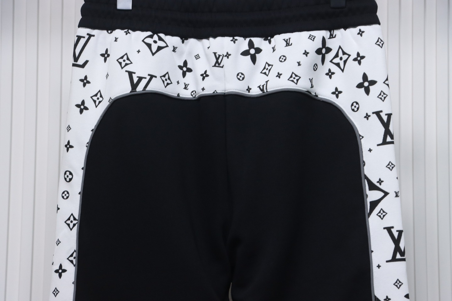 Louis Vuitton Logo Pocket Zip-Up Trousers