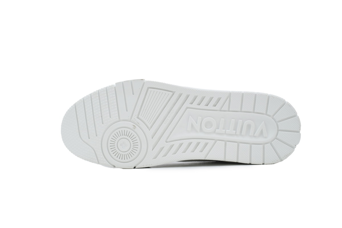 Louis Vuitton Trainer White Rivets 