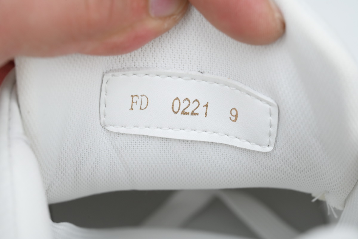 Louis Vuitton Trainer White Rivets 