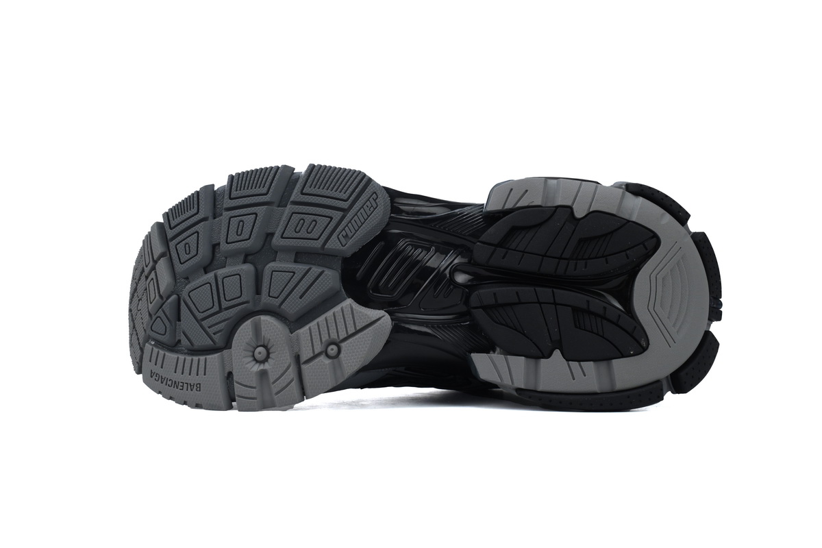 Balenciaga Runner All Black Gray 677402 W3RB2 1515