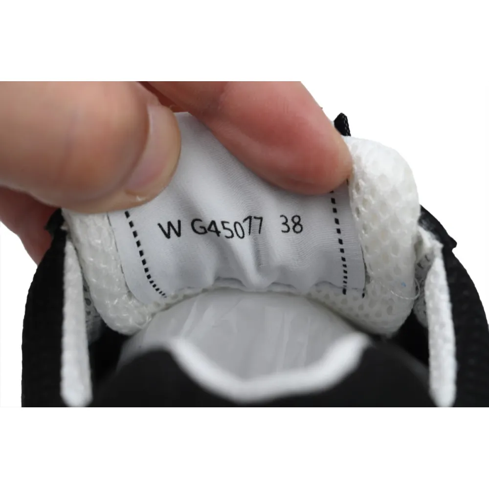 Chanel CC Logo Sneaker Black