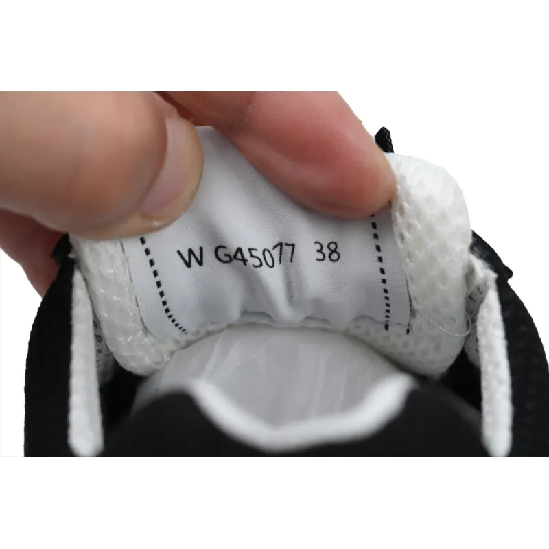 Chanel CC Logo Sneaker Black
